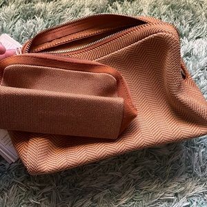 Rothys Universal Pouch set NWT Fawn Herringbone MWT